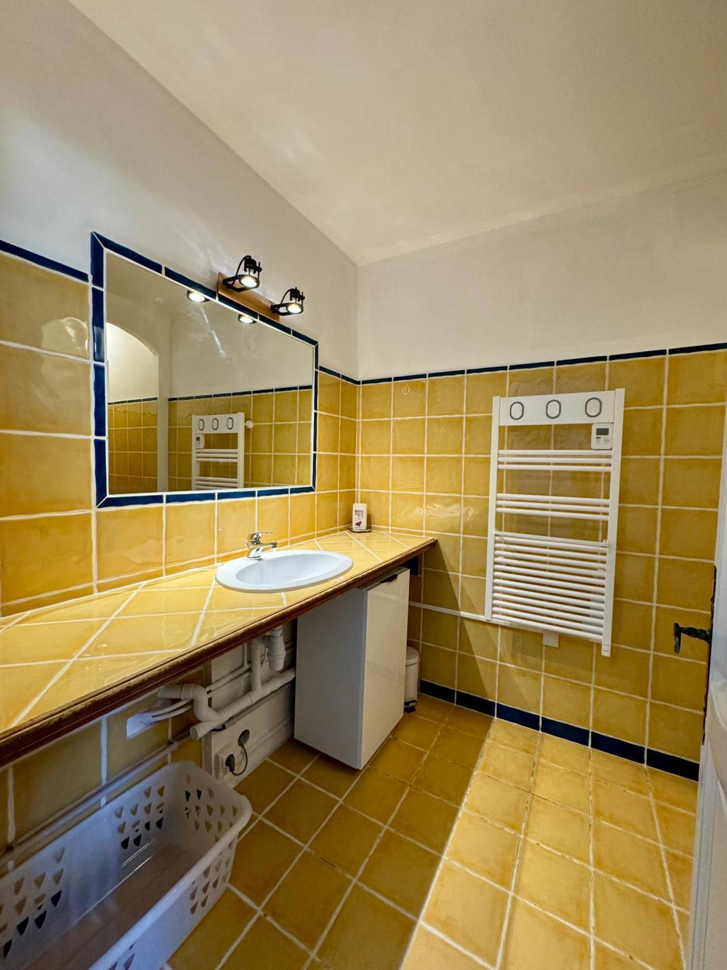 Les 2 Oliviers Holiday home *